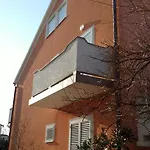 Martina Apartament Banjol